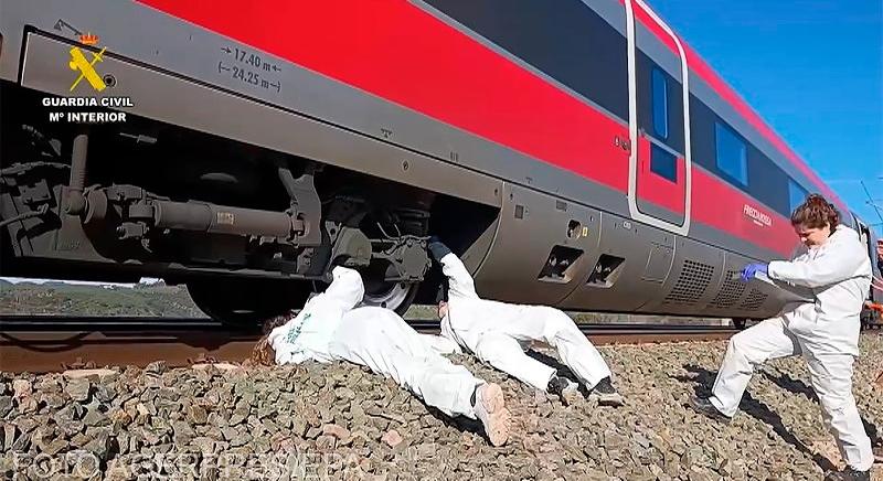 Sztrájkba lépnek a spanyol mozdonyvezetők