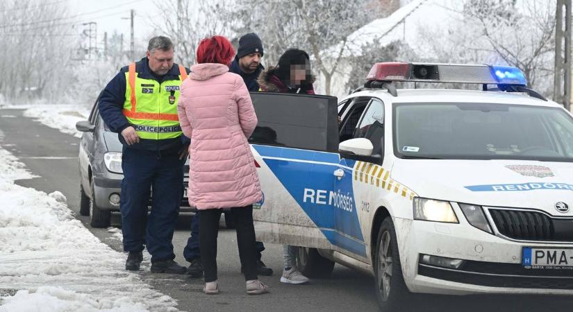 Leszedte a nyomkövetőt, de egy nap múlva elfogták a rendőrök a sarudi nőt