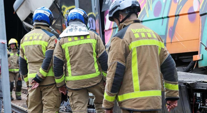 Sztrájkot hirdettek a mozdonyvezetők az elmúlt napok halálos vasúti szerencsétlenségei miatt Spanyolországban