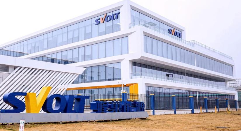 Átverés – az Svolt vezére nem hisz a Donut csoda-akkujában