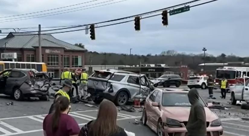 80 év felett tényleg volán mögé kell még ülni?