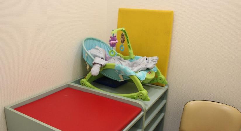 Gyermekkardiológus mentett meg egy magára hagyott, 870 grammos koraszülöttet