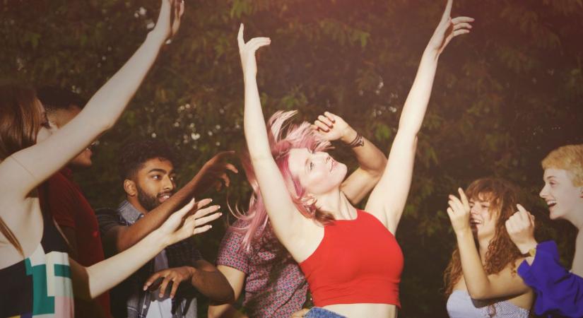 Lesz egy pillanat, amikor el kell engedni a gyereket az éjszakába