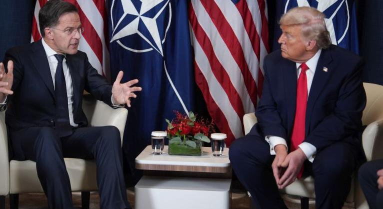 Grönland: A NATO-főtitkár arról beszélt, hogy a sarkvidék megvédésére koncentrálnak