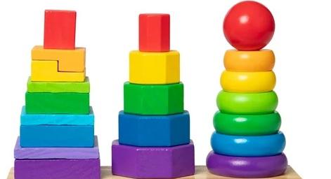 Miért hasznos a Montessori-torony?