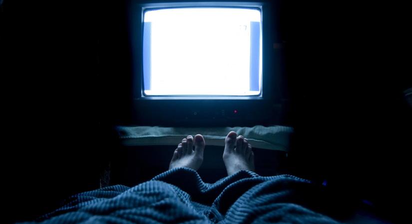 A sorozatfüggőség ára: a magány érzése lehet a végállomás