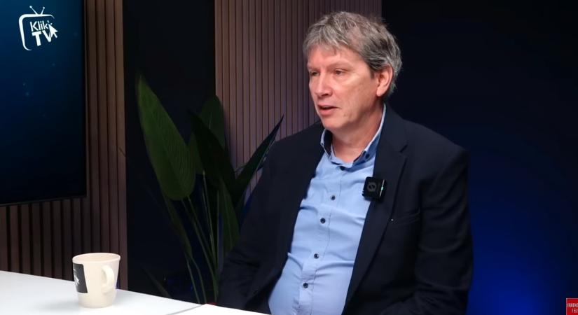 Orbán Viktor szíve szerint világuralomra törne