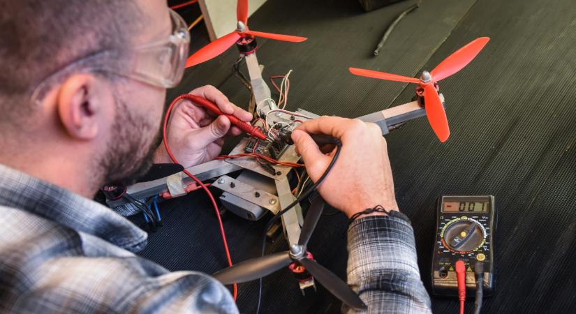 Egyre valószínűbb: óriási pénzből épülhet dróngyártó üzem Magyarországon, az indok meglepő