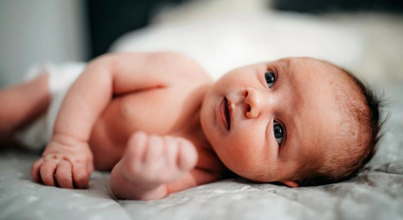 Magára maradt újszülött kisfiút találtak egy budapesti kórházban