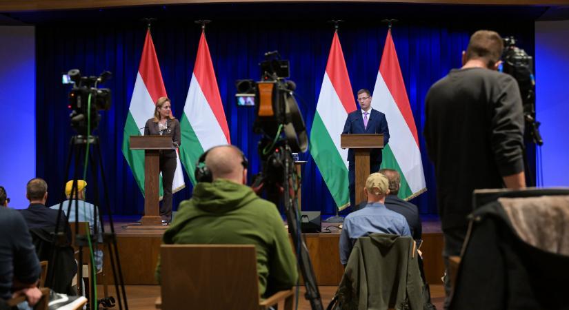 Bejelentésekkel jön Gulyás Gergely – Kormányinfó percről percre