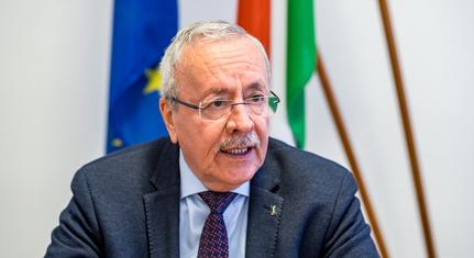 Bakondi György: ellenállunk a nyomásnak