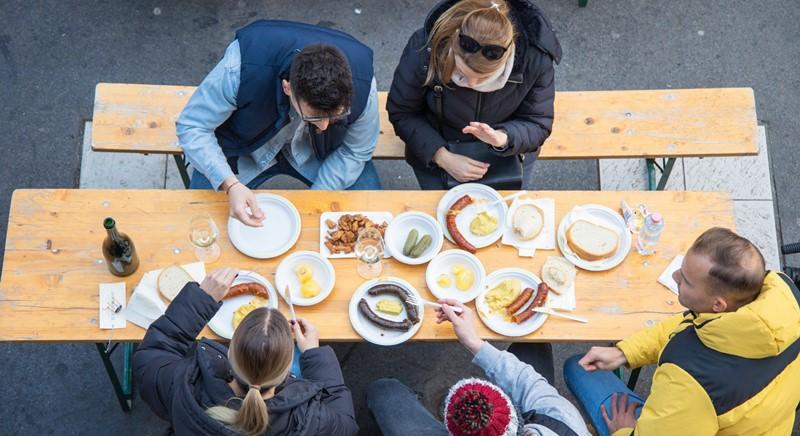 Még lehet jelentkezni a kolbásztöltő versenyre
