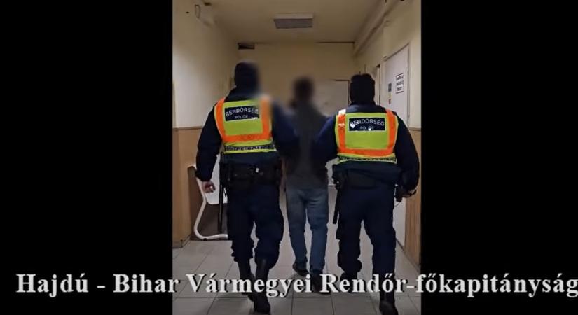 Rendőrnek és ellenőrnek adta ki magát egy 18 éves fiatal Debrecenben