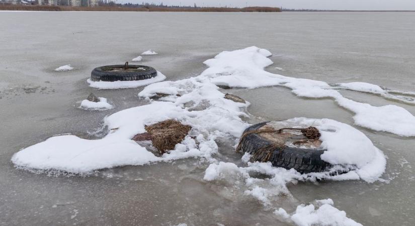 Tartós mínuszok, tartós jég a Velencei-tavon