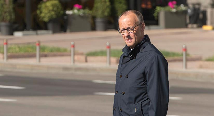 Új nagyhatalmak jöttek létre, a világ már nem egy barátságos hely – mondta a német kancellár Davosban