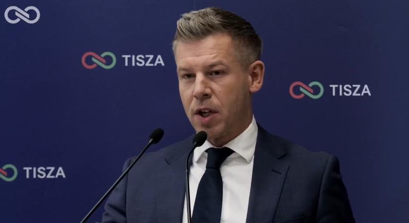 Magyar: A Tisza nem vesz részt a von der Leyen elleni bizalmatlansági indítvány szavazásán