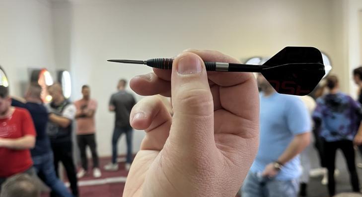 Célba talált az első Darts verseny Karácsondon 
