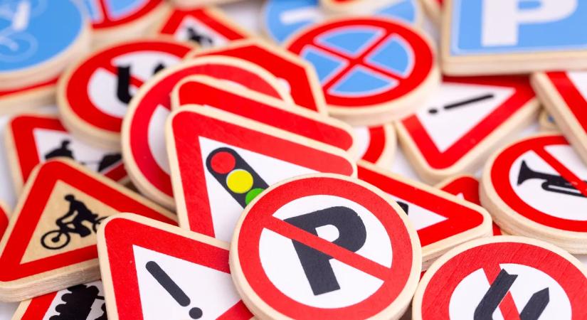 KRESZ-változás 2026: ez a 10 legfontosabb újdonság, ugorhat a jogsi is!