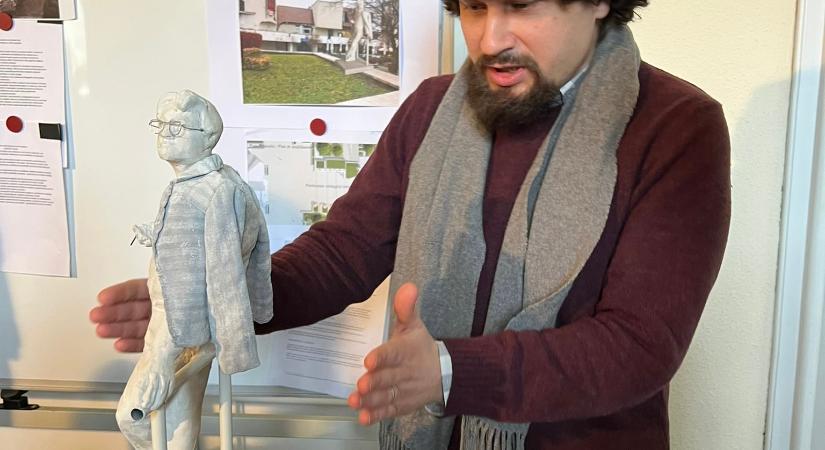 Nyilvánosságra hozták a marosvásárhelyi Sütő András-szobor alkotójának nevét