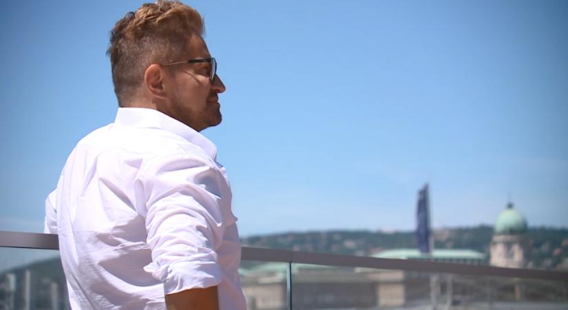 Jákob Zoli tanácsot adott Stohl Andrásnak, aki a Nagy Ő új évadában keresi a szerelmet: „próbálja meg megélni és élvezni a helyzetet”