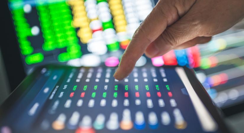 Közel a pillanat, amikor bedöntheti a világgazdaságot az új sztáreszköz – pár óra alatt jöhet a nagy összeomlás