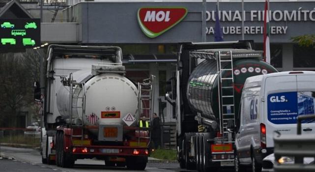 MOL–NIS-TRANZAKCIÓ – A nagy olajbiznisz