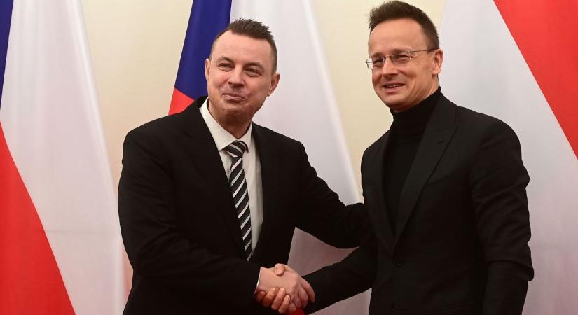 Váratlan helyről vitték be a kegyelemdöfést Von der Leyennek: kulcskérdésekben álltak Magyarország mellé az Európai Unióban