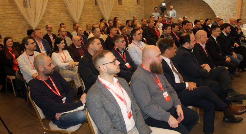 Ünnepélyes nyitóeseménnyel indult a Felvidéki Mentorprogram harmadik évada