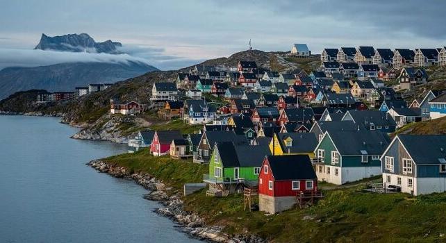 ZŰRZAVAR GRÖNLAND KÖRÜL – Mit akar Trump?