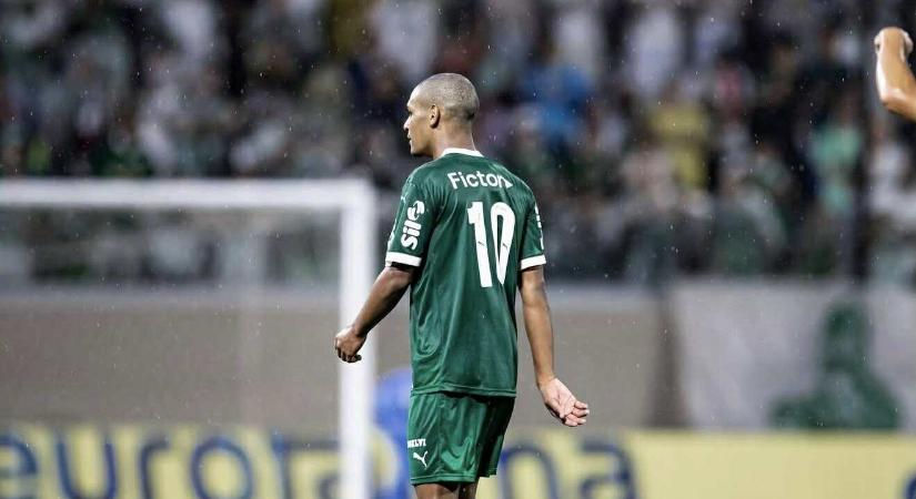 16 éves brazil szupertehetséggel tárgyal a Barca