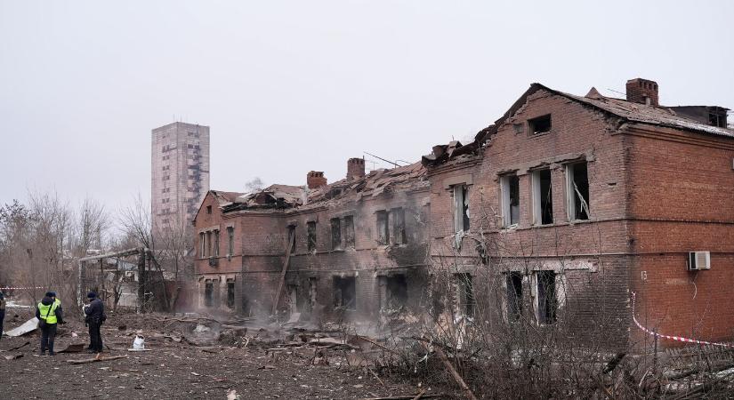 Kombinált orosz légicsapás érte Krivij Rih városát, sokan megsebesültek