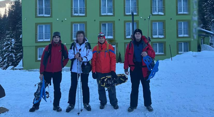 Rahó környékén eltévedt egy síelő a hegyekben