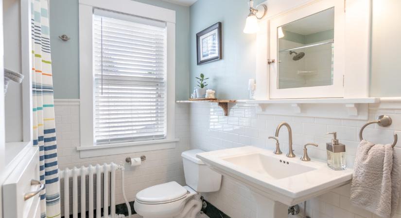 Szerencsétlenséget hoz a Feng Shui szerint, ha a fürdőszobát így rendezi be