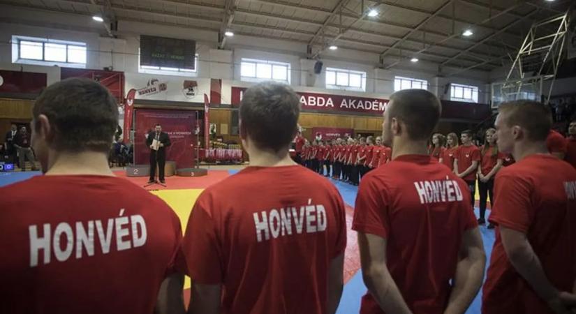 Kezdődik a birkózóidény, újra a Budapesti Honvéd ad otthont a rajtnak