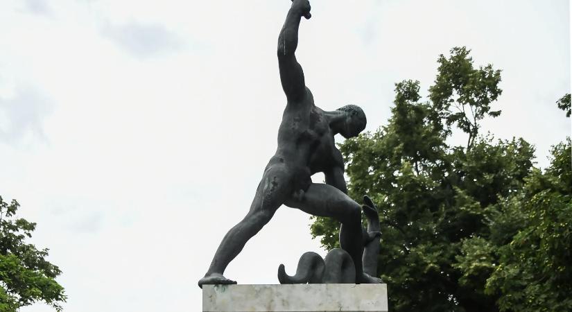 Sárkányölő nyomában