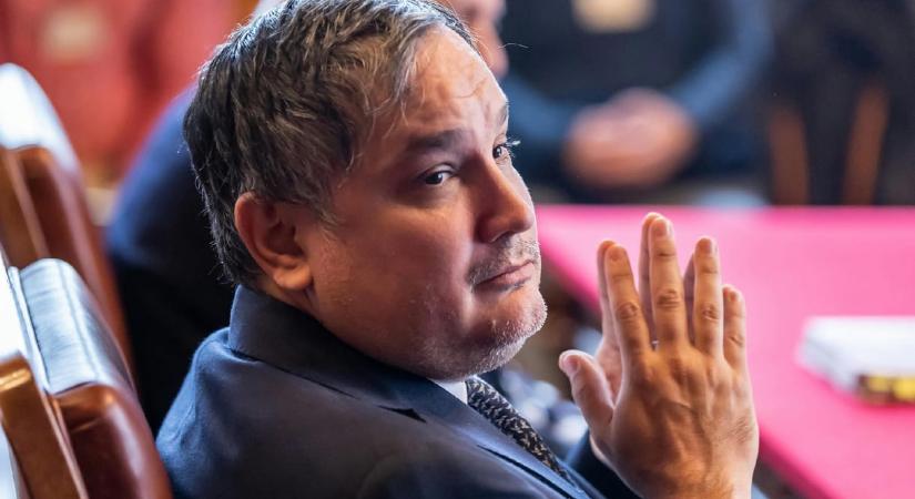 Kiderült, hogyan hozott össze a kormány decemberben 1,7 ezermilliárd forint deficitet