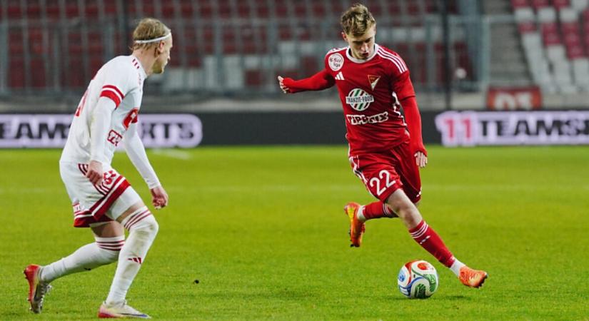 Sajtóhír: külföldi csapat jelentkezett be a DVSC korosztályos válogatott játékosáért