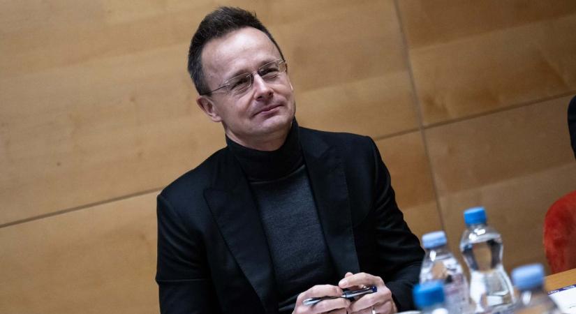 Új beruházással erősít Szatymazon a CE Glass Industries