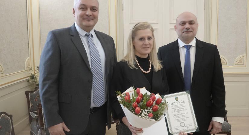 A kultúra hazatalált a téglási kastélyba