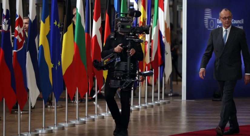 Trump visszatáncolása ellenére EU-csúcsot tartanak a transzatlanti kapcsolatokról