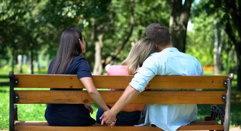 Három diszkrét jel, amiből kiderülhet: a partnered megcsal