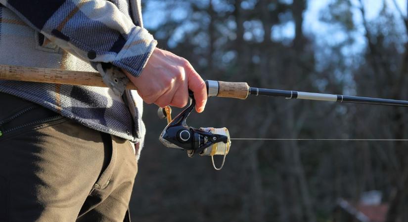 Így változnak a 2026-os horgászengedélyek árai