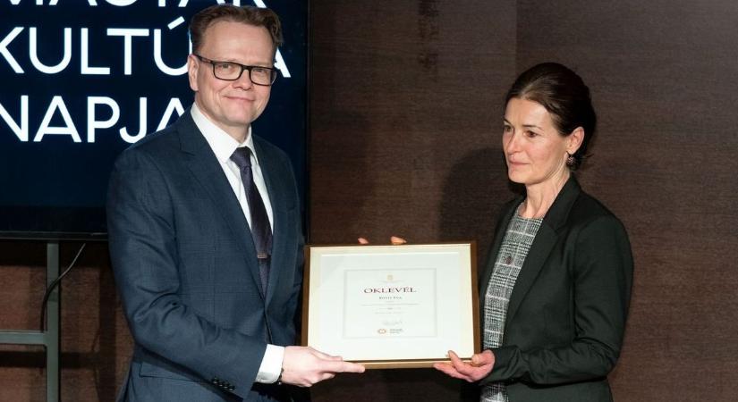Miniszteri elismerés dunaújvárosi szakembereknek a kultúra érdekében végzett munkájáért