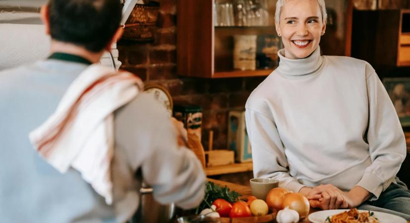 Miért hízunk el párkapcsolatban? Egy tanulmány megdöbbentő választ ad