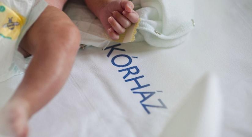 Remegő kézzel csengettek a szülőszobán – el se hitte a kismama, hogy így bánnak vele az egri kórházban