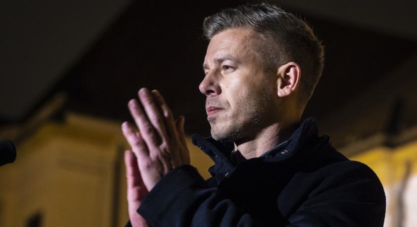 Magyar Péter: Amikor Kapitány István találkozott Donald Trumppal a Fehér Házban, nem íratott alá baseballsapkát