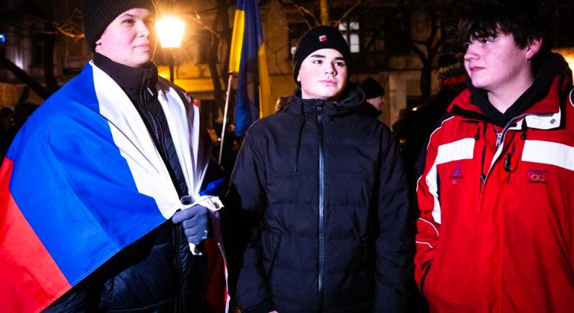 Diáktiltakozások Pozsonyban és Zsolnán a kormány politikája ellen