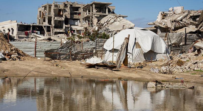 Trump veje Davosban ismertette a Gáza újjáépítését bemutató mestertervét