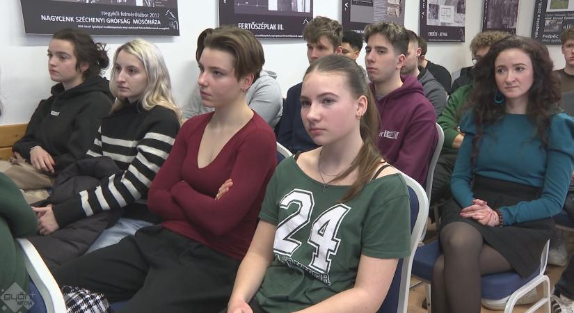 Tíz inspiráló kép a hildes diákoknak