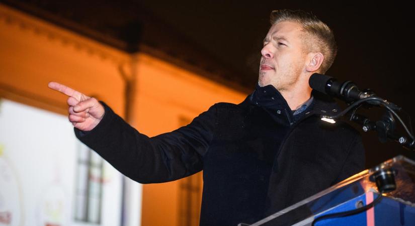 Magyar Péter: Nem azért akar kétharmadot a Tisza Párt, mert 16 évig egyeduralkodó szeretne lenni